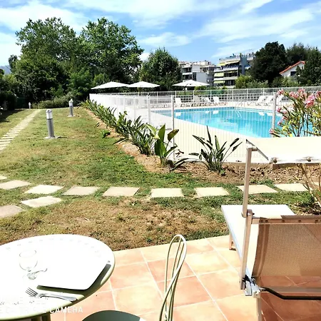 3 - Les De Robinson - Avec Piscine En Bord De Siagne, A